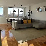 Casa Clara ماتوسينهوس